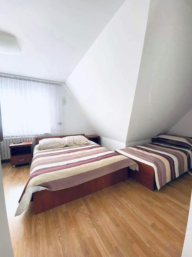Pokoje Goscinne Letycja Biały Dunajec Exterior foto